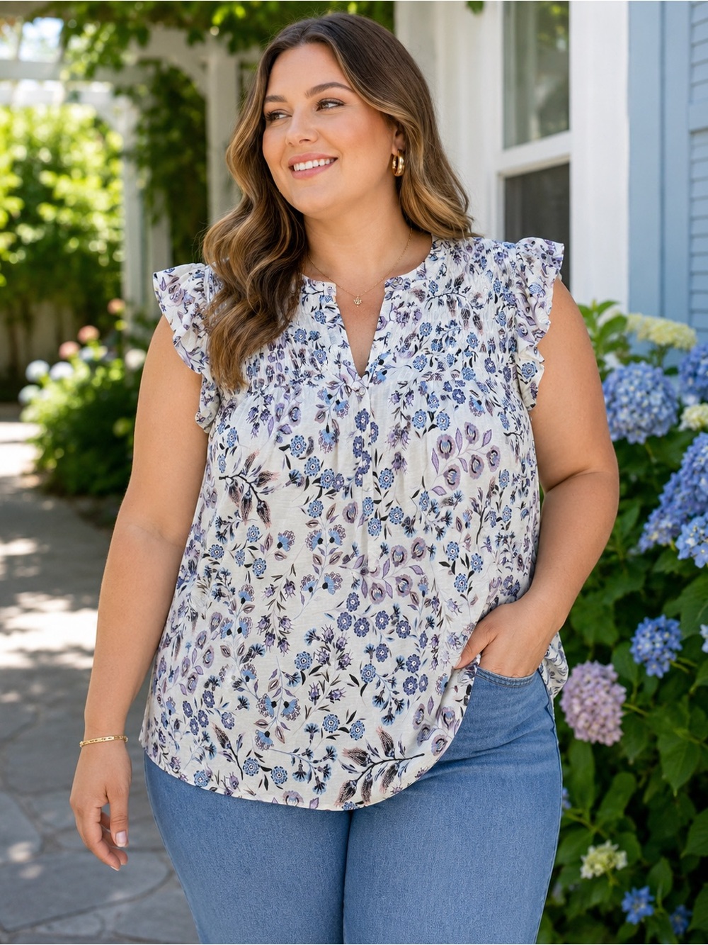 Philosophy Floral Ruffle Sleeve Blouse‎ - Blue & White
